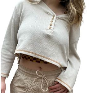 URBAN OUTFITTERS | cropped henley pullover
